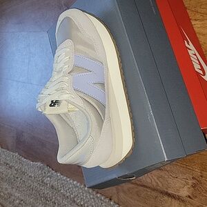 Women's Newbalance Running Course WS237GB